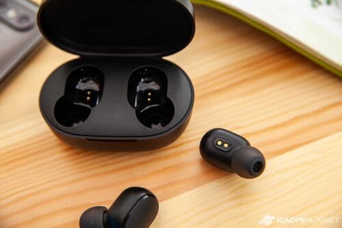 G93 Airpods